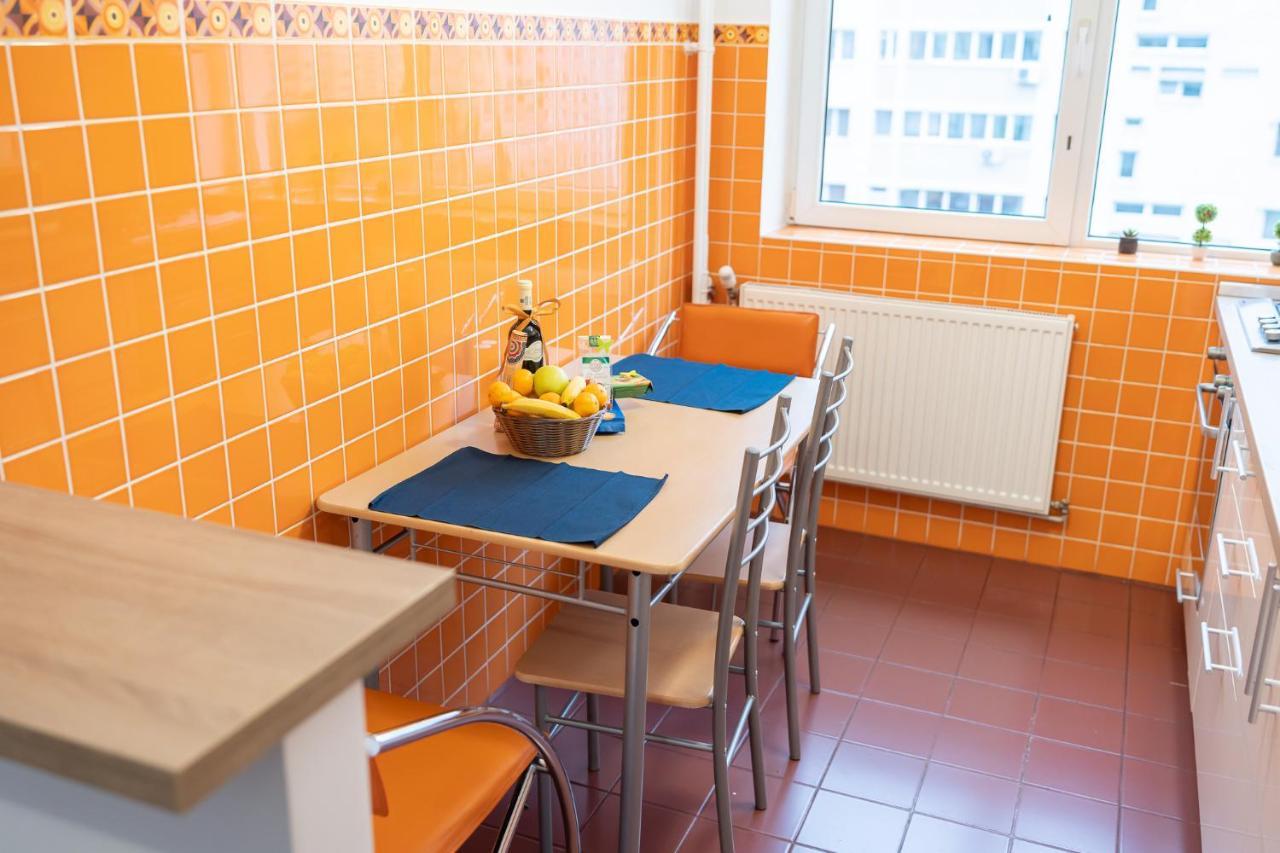 Spacious 2Br Dristor Apartment Bucarest Extérieur photo
